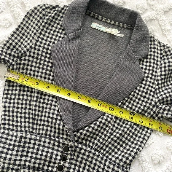 KIMCHI BLUE Black & Cream Gingham Blazer - Picture 9 of 11